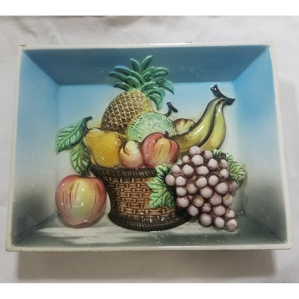 Vtg Napcoware ceramic 3D wall decor fruits "horn of plenty" style Mid-Century